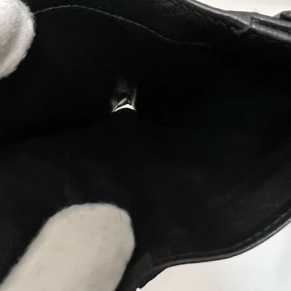 Gucci Black Leather Wallet - Picture 8 of 9